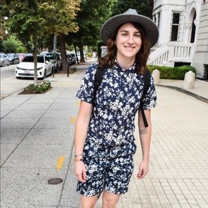 Meet your Posher, Jordan